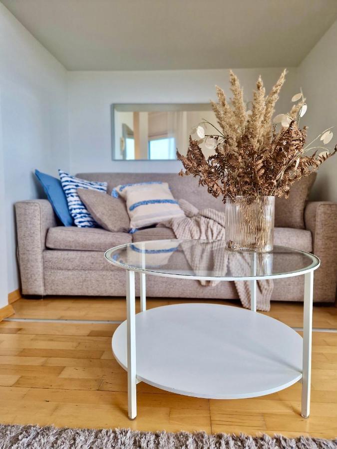 Lootsi Apartment With Sauna, Next To Old Town, City Center, Port 塔林 外观 照片