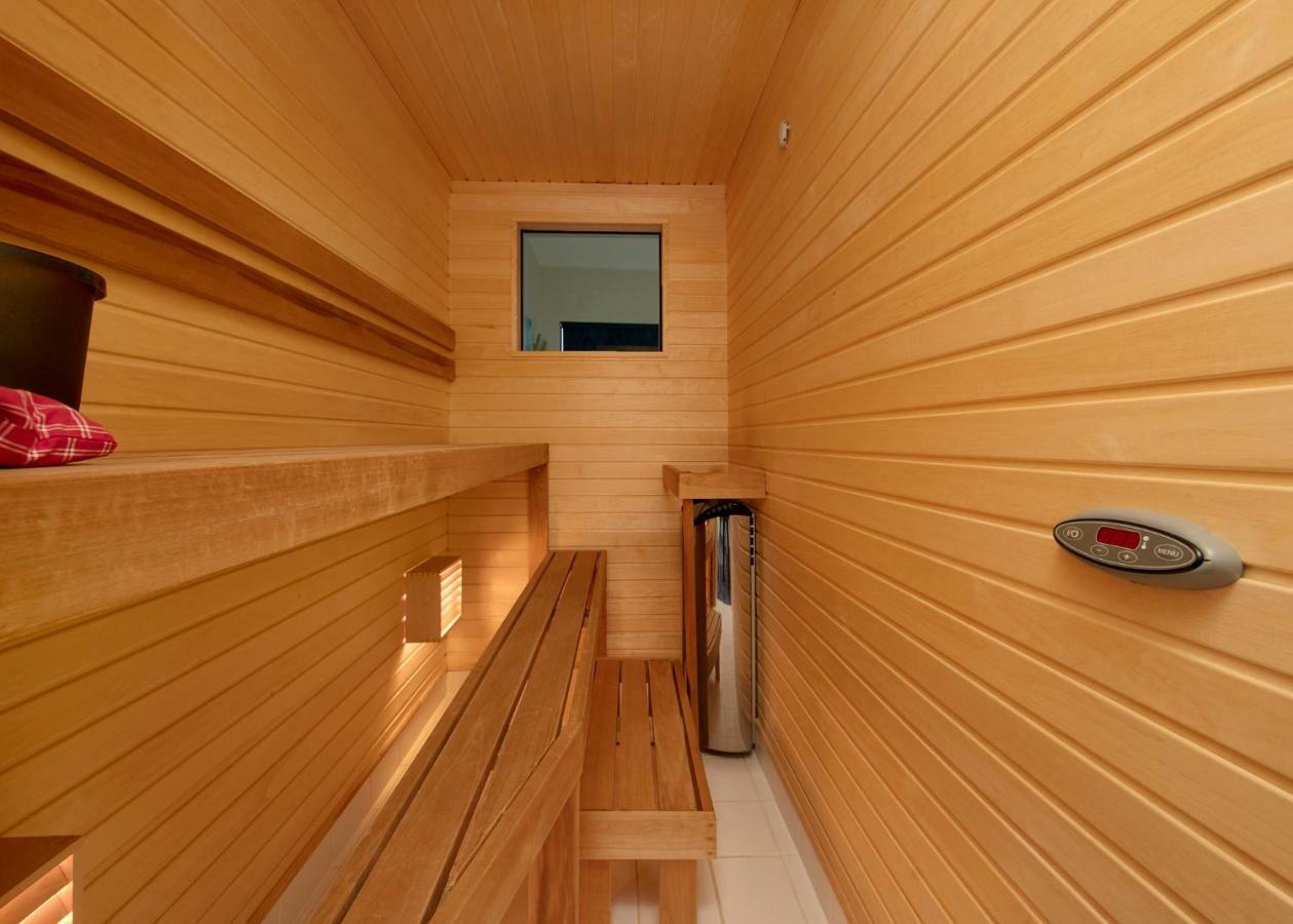 Lootsi Apartment With Sauna, Next To Old Town, City Center, Port 塔林 外观 照片